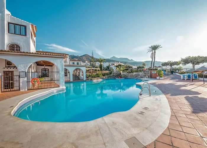 Holiday home Townhouse In Capistrano Village With 2 Pool Areas Nerja