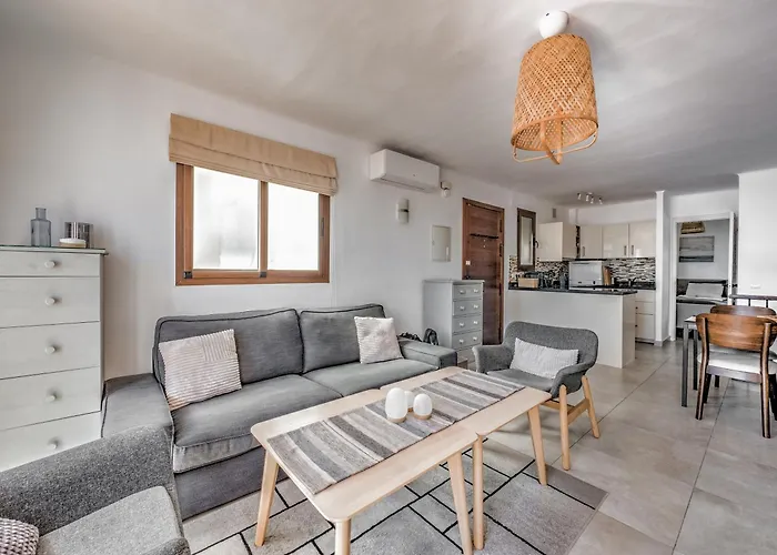 Townhouse In Capistrano Village With 2 Pool Areas Nerja