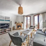 Hébergement de vacances Townhouse In Capistrano Village With 2 Pool Areas Nerja