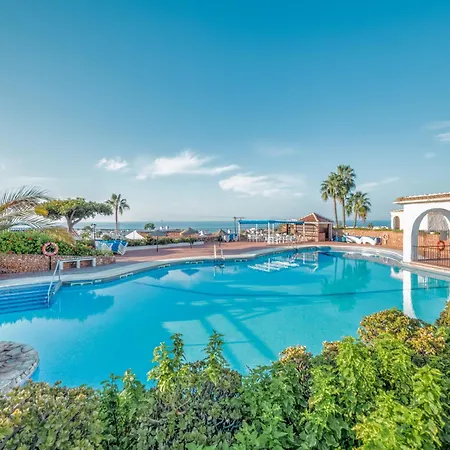 Townhouse In Capistrano Village With 2 Pool Areas