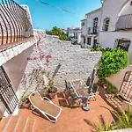 Townhouse In Capistrano Village With 2 Pool Areas Nerja