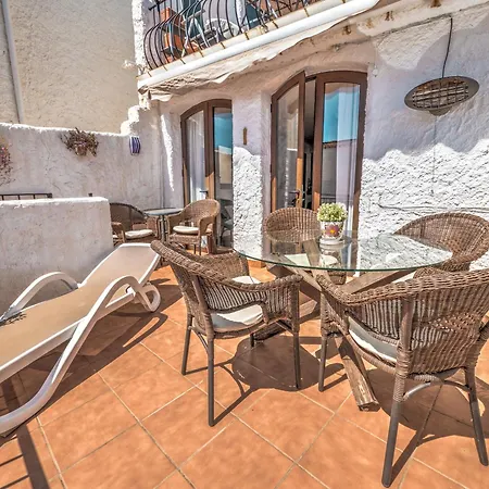 Feriehus Townhouse In Capistrano Village With 2 Pool Areas Nerja