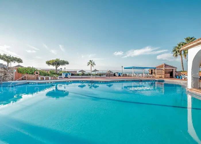 Townhouse In Capistrano Village With 2 Pool Areas Nerja